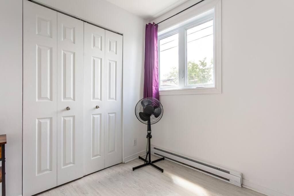 Lovely Rental Unit With Balcony~ Autoroute 40 Montréal Exterior foto